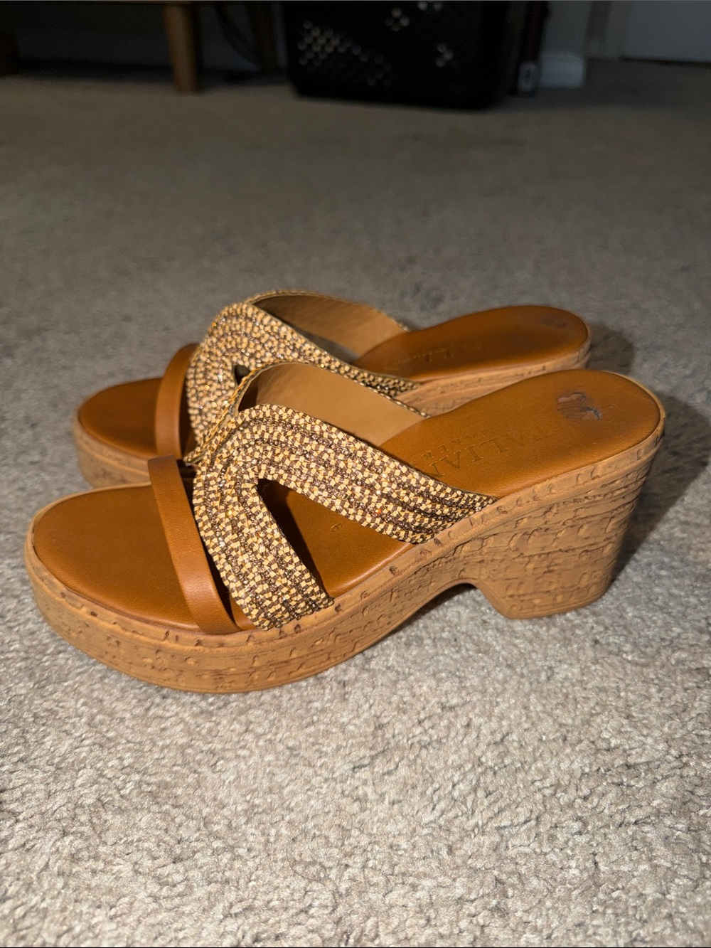 Women’s Tan Woven Platform Slide Sandals